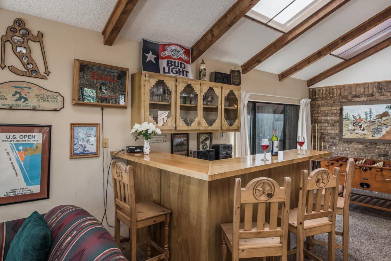 Cowboys, Indians And Outlaws Vila Ruidoso Exterior foto